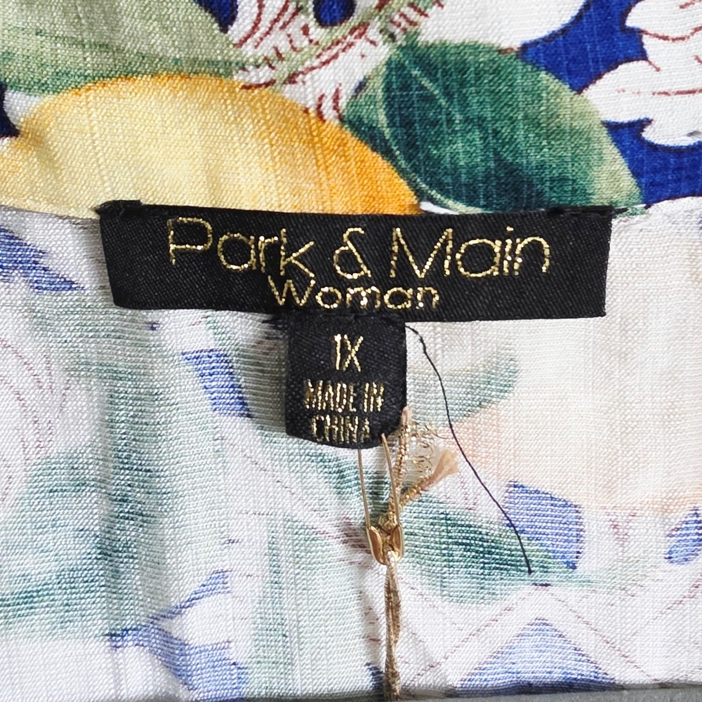 Park & Main Woman 1X Lemon Print Long Sleeve Button Up Tunic Top NWT - Picture 8 of 14